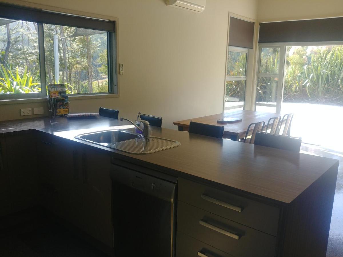 Ryder Ridge Holiday Home Мотуека Екстериор снимка